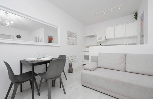 Piaseczno Apartamento | Sierakowskiego 25A | Bright Apartment | Parking