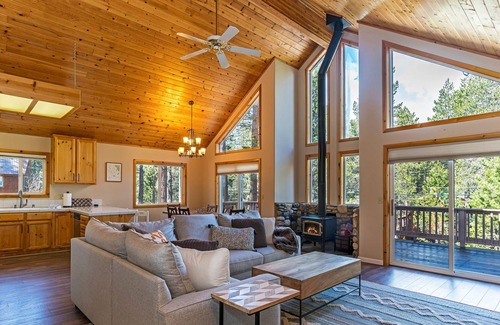 Truckee Casa | Sierra Haven by Tahoe Mountain Properties