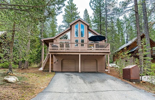 Truckee Casa | Sierra Haven by Tahoe Mountain Properties