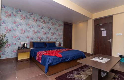 Darjeeling Hotel | Sierra Inn