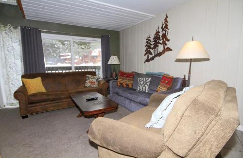 Mammoth Lakes Casa | Sierra Park Villas #65
