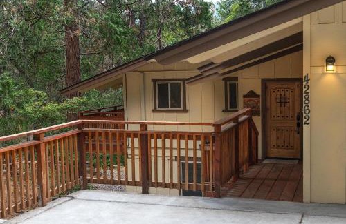 Yosemite Forks Casa | Sierra Springs