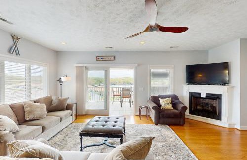 Moneta Casa | Siesta Sunset Retreat
