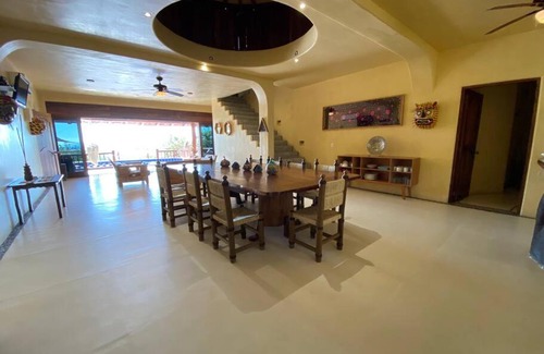 Zihuatanejo de Azueta Casa | Siete Piedras Beachfront Village
