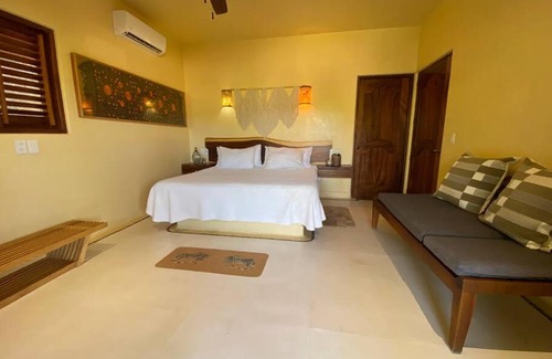 Zihuatanejo de Azueta Casa | Siete Piedras Beachfront Village