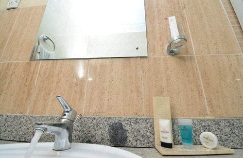 Oshodi-Isolo Hotel | Signatious Hotels & Suites Lagos