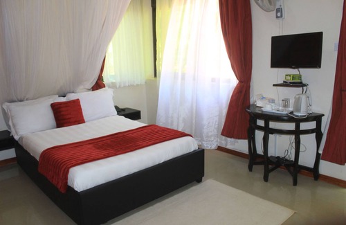 Jinja Hotel | Signature Hotel Apartments