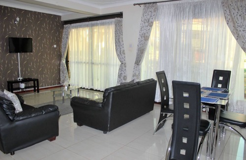 Jinja Hotel | Signature Hotel Apartments