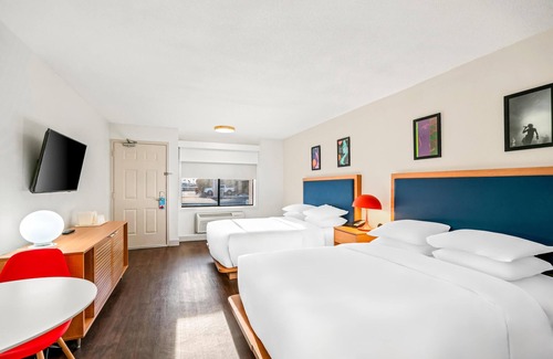 Indio Hotel | Signature Inn Indio I-10