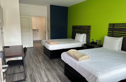 Houston Hotel | Signature Inn Houston Greenspoint