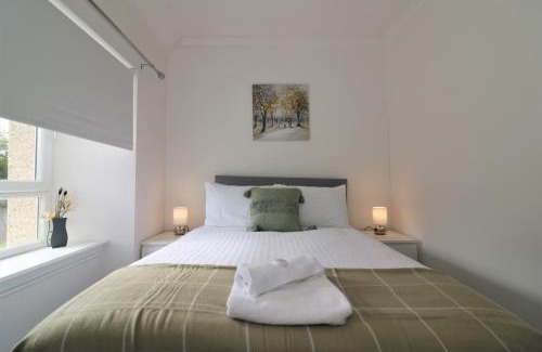 Lanark Apartamento | Signature - Kirkhill Middle