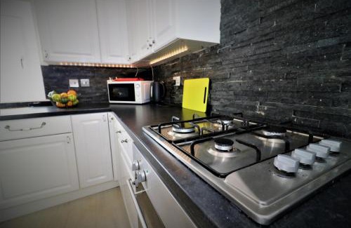 Lanark Apartamento | Signature - Kirkhill Middle