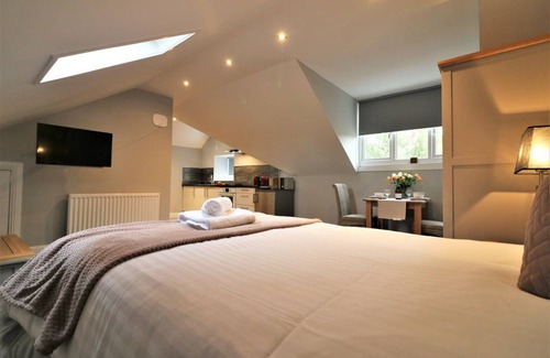 Airdrie Apartamento | Signature - Linden Cottage Room 3