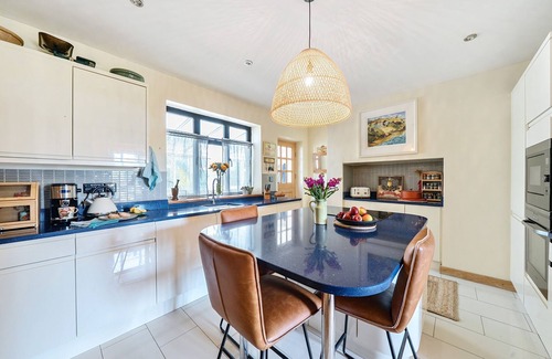 Corton Denham Cabaña | Sigwells House - sleeps 8 guests in 4 bedrooms