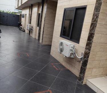 Abomey-Calavi Apartamento | SIKA Résidences BJ