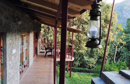 Kaul Casa | Silent Valley Alchauna along beautiful River