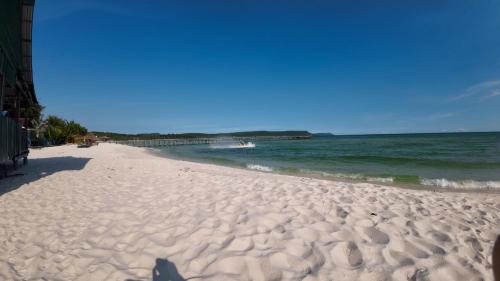 Koh Rong Otro | Silesia Cottages