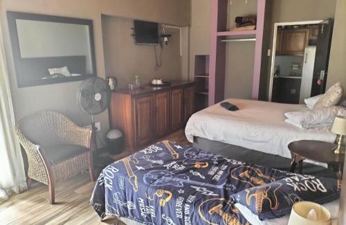 Riebeeckstad Casa | Silhouette Guest House