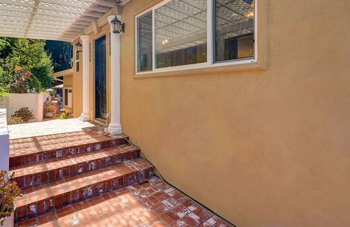 Los Gatos Villa | ARTISTA EJECUTIVA CORPORATIVA LOS GATOS CASA 4 dormitorios / 4. 5 baños