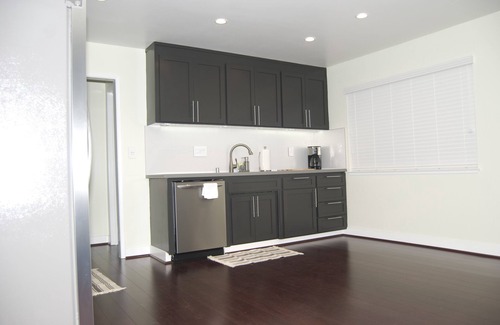 Rex Manor Casa | Inicio de 3BR cerca de Google, Symantec, LinkedIn Tech, Castro St y estadios