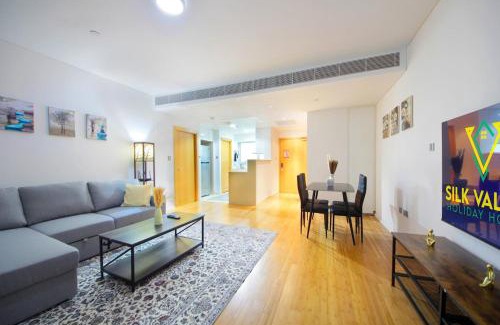 Al Raha Beach Apartamento | Silk Valley - Luxury 1B with Direct Beach Access