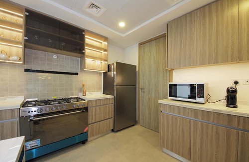Dubai Casa | Silk Valley-Luxury 4B with private pool