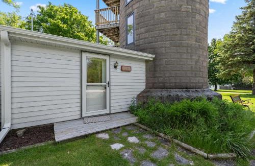Fish Creek Casa | Silo Guest House by Simple Life Rentals