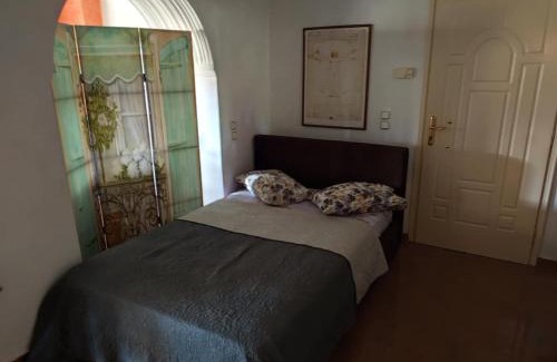 Spata-Artemida Apartamento | Silver Apartment with Swimming Pool