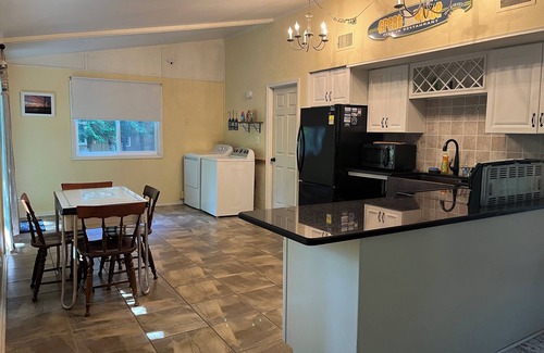 Mears Cabaña | Silver Creek Cottage near the dunes and beaches