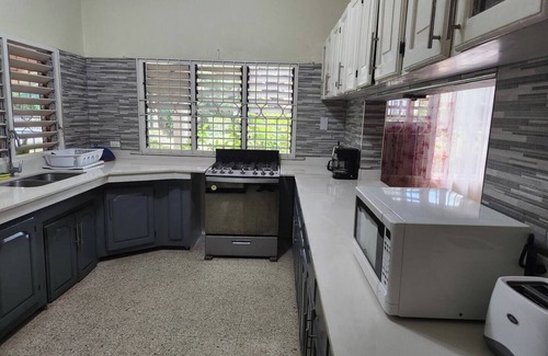 Runaway Bay Casa | Silver Creek Resort