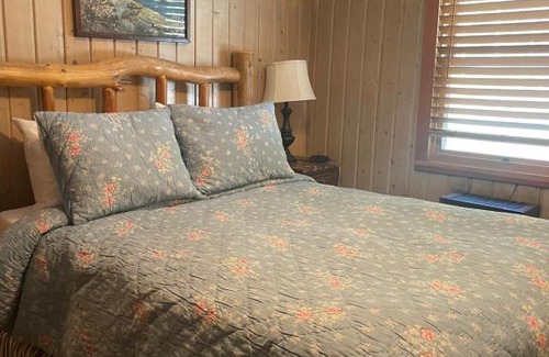 Salt Lake Mountain Resorts Hotel | Silver Fork Lodge & Restaurant