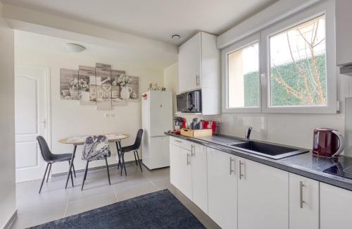 Petit-Ivry Apartamento | Silver&Gold House Pro & Family