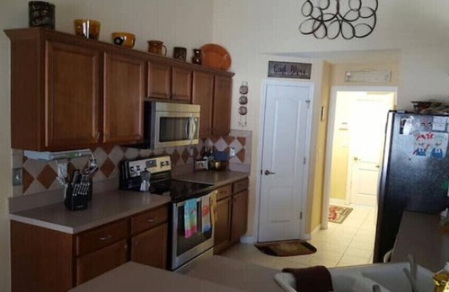 Leesburg Casa | Silver Lake Area Pool Home