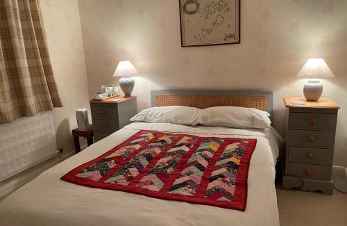 Mildenhall Cama Y Desayuno | Silver Lodge Guest House