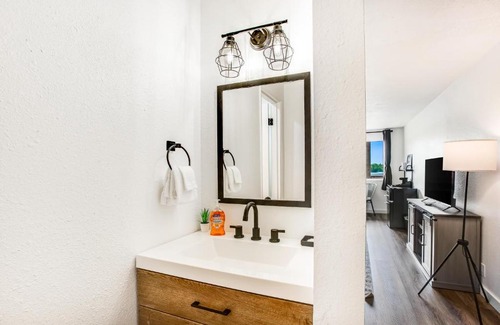 Westport Casa | Silver Sands - Room 17