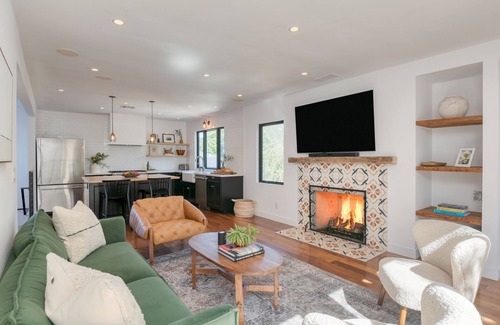 Silver Lake Casa | Silver Screen by AvantStay | Luxe Backyard Escape