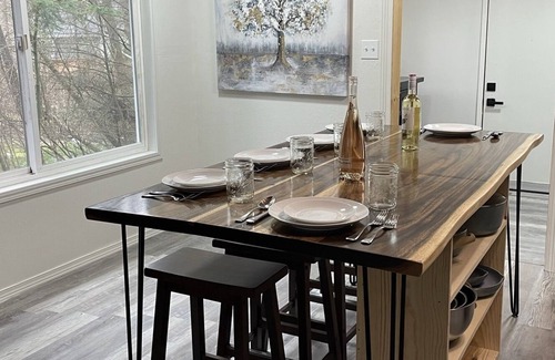 Peaceful Valley Cabina | Silver Spruce Retreat