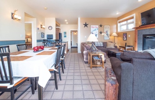 Silver Star Mountain Casa | Silver Star Mountain - 3 Bedroom - Ski Out - Sleeps 6