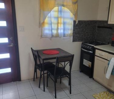 Runaway Bay Apartamento | Silverbuttons