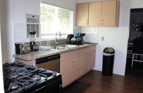 Sunset Junction Casa | Silverlake Shabby Chic Treehouse