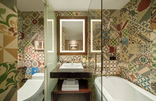 Ben Nghe Hotel | Silverland Sakyo Hotel & Spa