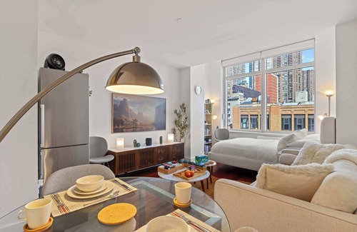 Hell's Kitchen Apartamento | Silverline by Rove | Studio w/Shared Amenities