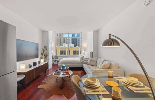 Hell's Kitchen Apartamento | Silverline by Rove | Studio w/Shared Amenities