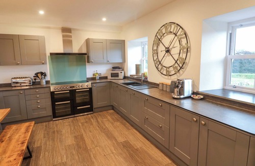 St Austell Cabaña | SILVERMINE HOUSE, ideal para familias en Porthpean, Ref 986088