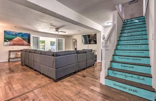 Fort Walton Beach Casa | Silvia's Serenity Beach Home with New Salt Water Pool