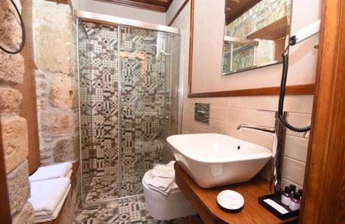 Yenifoca Cama Y Desayuno | Sim Otel