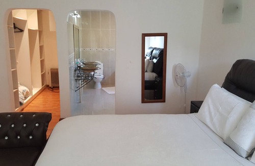 Greater Johannesburg Metropolitan Area Casa | Simbasun Royal Village and Spa