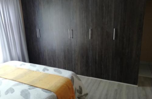 Krugersdorp Apartamento | Simon Bekker units 2