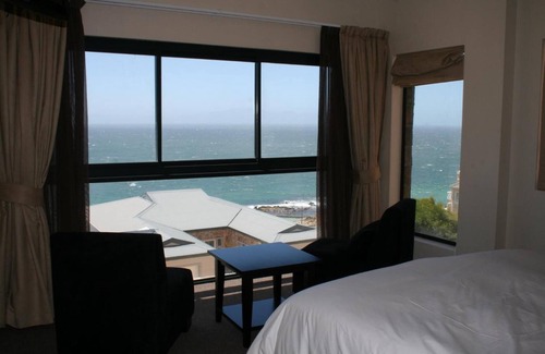 Glencairn Casa | Simon's Town Guest House
