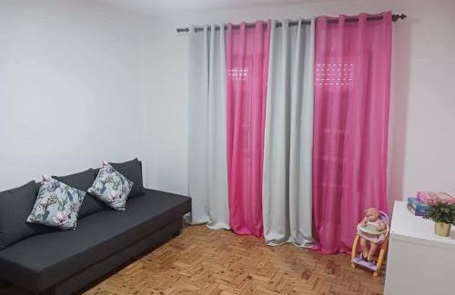 Sao Domingos de Benfica Apartamento | Simpático apartamento no centro